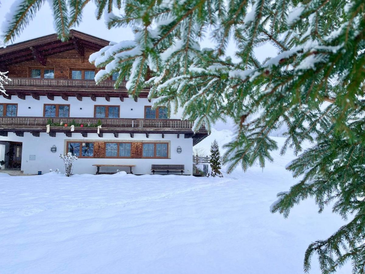 Untergrundgut Villa ลีโอกัง ภายนอก รูปภาพ